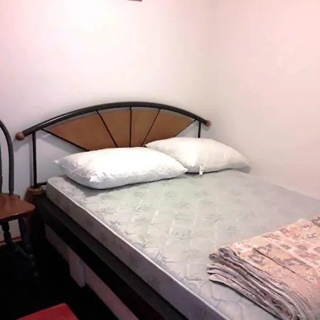 Gemuetliches In Mit Grosser Te By Interhome *